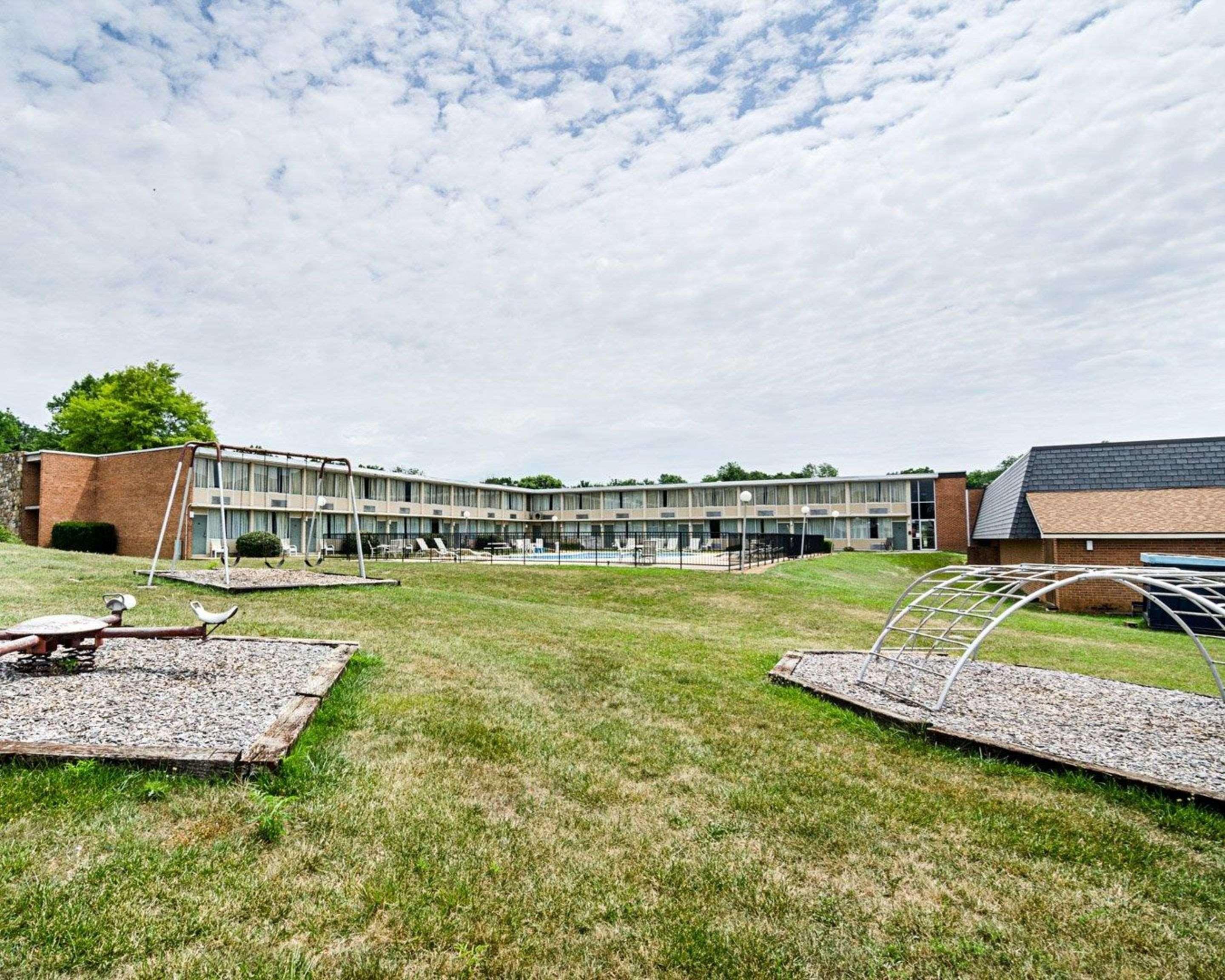 Quality Inn Shenandoah Valley Нью-Маркет Екстер'єр фото
